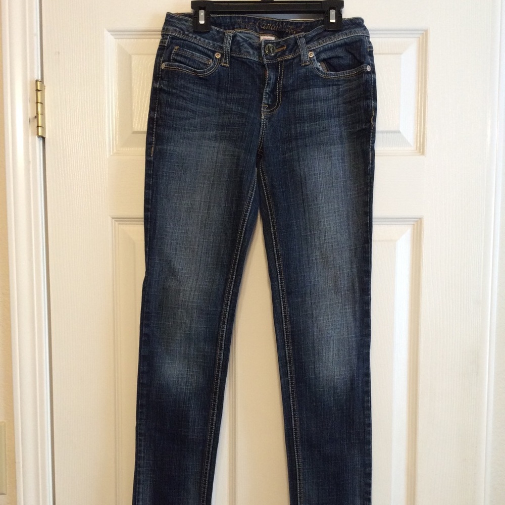 Candie’s straight leg stretch midrise denim blue jeans Junior’s size 1